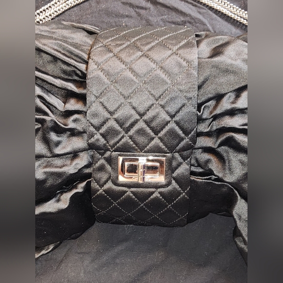 Chanel Black Satin Jumbo Bow Chain Shoulder Bag - Picture 4 of 12